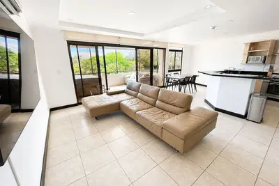 Image de Luxury 2-Story Penthouse with Private Jacuzzi