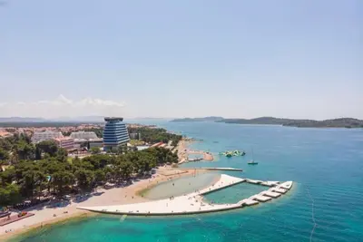 Image de Lux Mobile Homes Vodice - Two bedroom home with private hot tub (Aria)