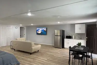 Image de Modern Open Studio - 3 Beds - Sleeps 5 - Near Local Attractions