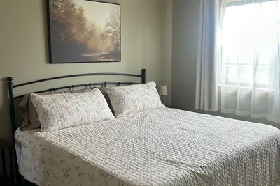 Image de Cozy, quiet with a  country setting 1-bedroom hotel style cabin, #11, in Verona