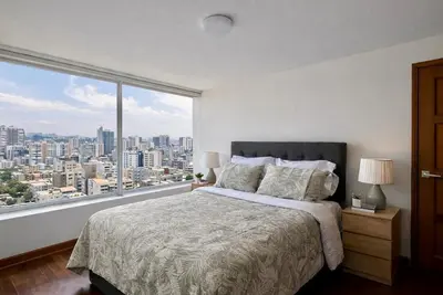 Image de Luxury 3br Apartment Near Larcomar - Prime Miraflores Location - Oceanfront Area