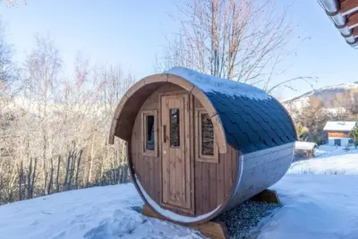Image de Chalet Pierre Blanche - Ski-in/out by Interhome