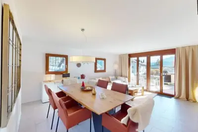 Image de Familienunterkunft Tgampi Sot Lantsch für 6 Personen by Interhome