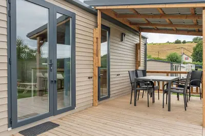 Image de Camping Papillon Bouillon - Vakantiehuis Familie 6 by Interhome