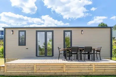 Image de Camping Papillon Bouillon - Vakantiehuis Familie 6 by Interhome