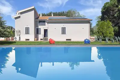 Image de Gorgeous home in Monterosi with swimming pool