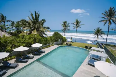 Image de Nyuh Lengkong Beachfront Villa