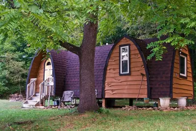 Image de Bear Minimum - Tiny Home with views of Cold Mountain, 5 miles from Blue Ridge