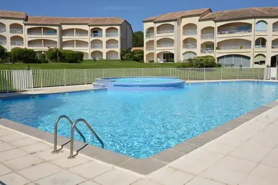 Image de Appartement T2, parking - 4/6 pers. avec vue piscine