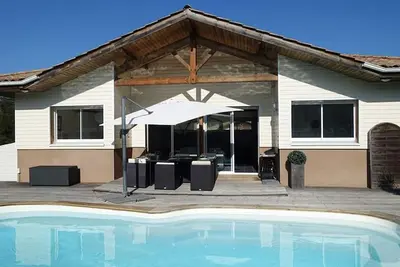Image de Villa avec piscine chauffée - 8 pers.
