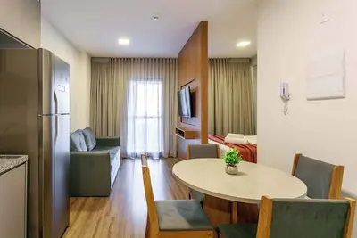 Image de Studio Completo a 5min do Consulado | Lb422