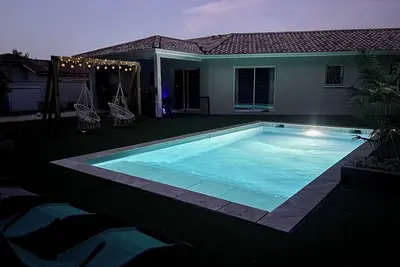 Image de Villa avec piscine chauffée  – 3 chambres – Bassin d’Arcachon –