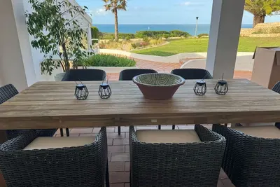 Image de Charming 4-bedroom villa with Full Ocean View in Carvoeiro perfect for families