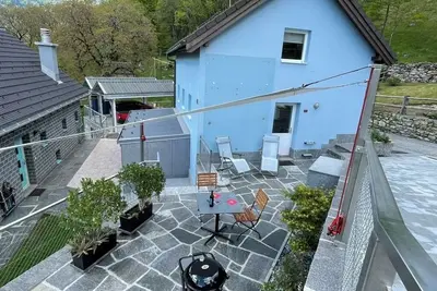 Image de Casa Blu offers you comfortable accommodation in the green Verzasca Valley.
