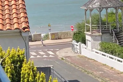 Image de Villa familiale 11 Couchages 50 m de la plage du Chay Royan