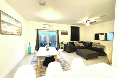 Image de 3-bedroom Townhome in serene Homestead near The Everglades and The Keys