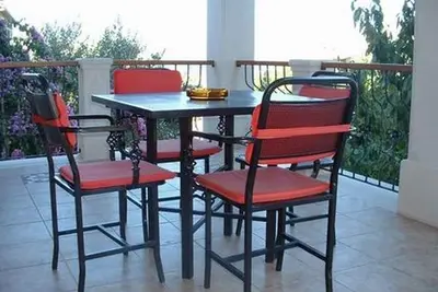 Image de Appartement de deux chambres avec la terrasse et la vue sur le mer Supetar, Brac (A-18307-b)