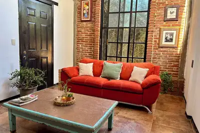 Image de Complete house, quiet, wifi + working area, long stays
