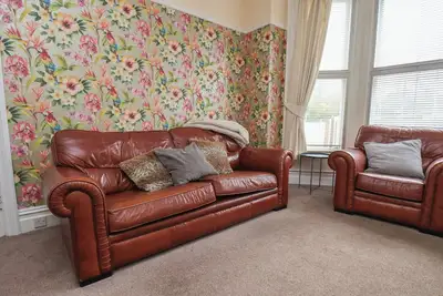 Image de 30 Prospect Hill, pet friendly, with a garden in Whitby