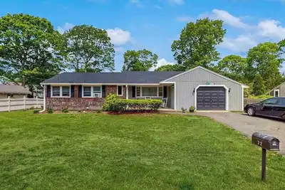 Image de Neighborhood charmer with deck, W/D, Outdoor shower, Dog friendly, Wifi