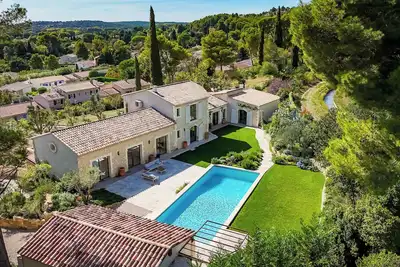Image de Mas des Serpolets, vue sur les Alpilles