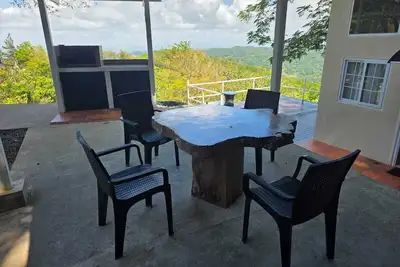Image de Refuge with a spectacular sunset in Cerro Azul