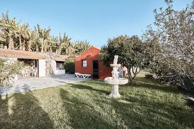 Image de Maison de vacances 'Los Verodes 2' avec vue sur la montagne, terrasse et jardin privés