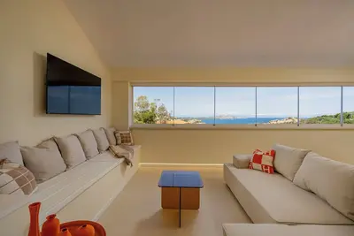 Image de [Newly designed house with sea view] 5 minutes from Porto Cervo