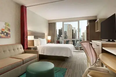 Image de Queen Suite w/ Kitchenette | Free Breakfast | 1 mi to Music Hall