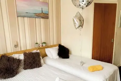 Image de All room types available - 3 minutes walk from the famous Blackpool Tower
