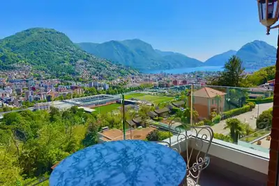 Image de Lugano, vue imprenable sur le lac