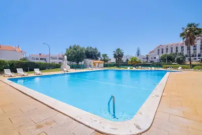Image de Appartement 'Casa Lanna Medeiros' avec piscine partagée, Wi-Fi et climatisation