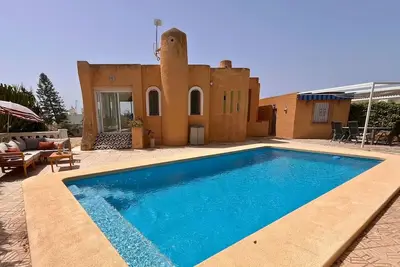 Image de Villa Mallorca • Piscine privée • 15 min plages