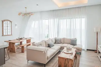 Image de Luxury 2br at Two Rivers | Pool, Gym, Un Zone