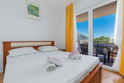 Image de Appartement de deux chambres avec le balcon Omis (A-25816-a)