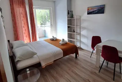 Image de Appartement d'une chambre avec le balcon Omis (A-25816-b)