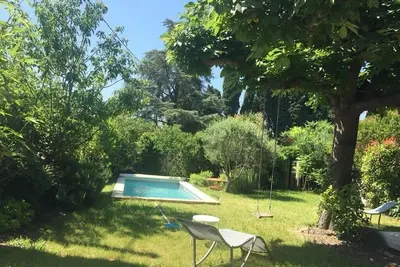 Image de Mas Provençal piscine privée Graveson, Alpilles, 15 minutes d'Avignon 8 pers.