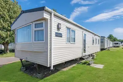 Image de Gold 4 Bedroom Caravan with parking and decking