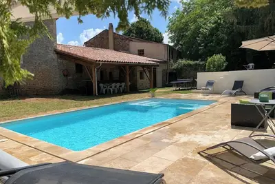 Image de Maison de pierre, piscine privée - Lot médiéval