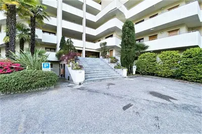 Image de Appartement spacieux à Luino pour 5 personnes