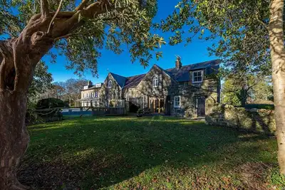 Image de Three Bedroom Cottage With Views To The Sea | Stabal-Bryn-Hir