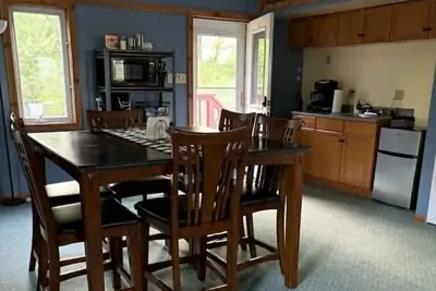 Image de The Eagle's Nest: 1 Bdr Plus studio bed nestled outside the city of Pittsburgh