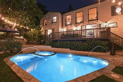 Image de New Luxury Villa, Secret Garden, Pool, Dogs Ok