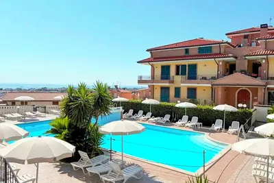 Image de Vacation home with sea view in Tortoreto with swimming pool, ideal for families