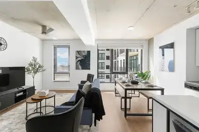 Image de Modern 3br Condo | Five Points South Gem S1