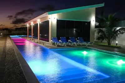 Image de Arubaslife  Palm Beach Aruba · 2br/2ba  6 Pax max