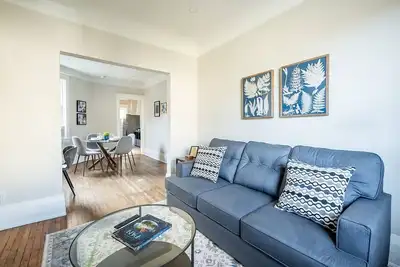 Image de Trinity Bellwoods 1br • Walk to Cafés • Sleeps 4