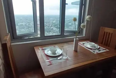 Image de Cozy High-Rise Haven