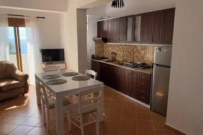 Image de Adorable 1-bedroom apartment with Ac in vibrant Saranda
