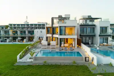 Image de Aqua Beachfront Villas #1, Aqua Beachfront Villas - Villa 1
